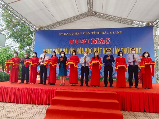 Bắc Giang tưng bừng khai mạc Ngày Sách và Văn hoá đọc Việt Nam 2022