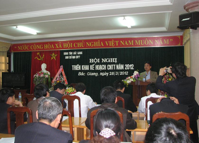 Ban chỉ đạo Công nghệ thông tin tỉnh tổ chức Hội nghị triển khai kế hoạch CNTT năm 2012