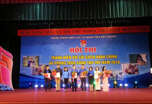Đoàn viên thanh niên Bắc Giang với cải cách thủ tục hành chính